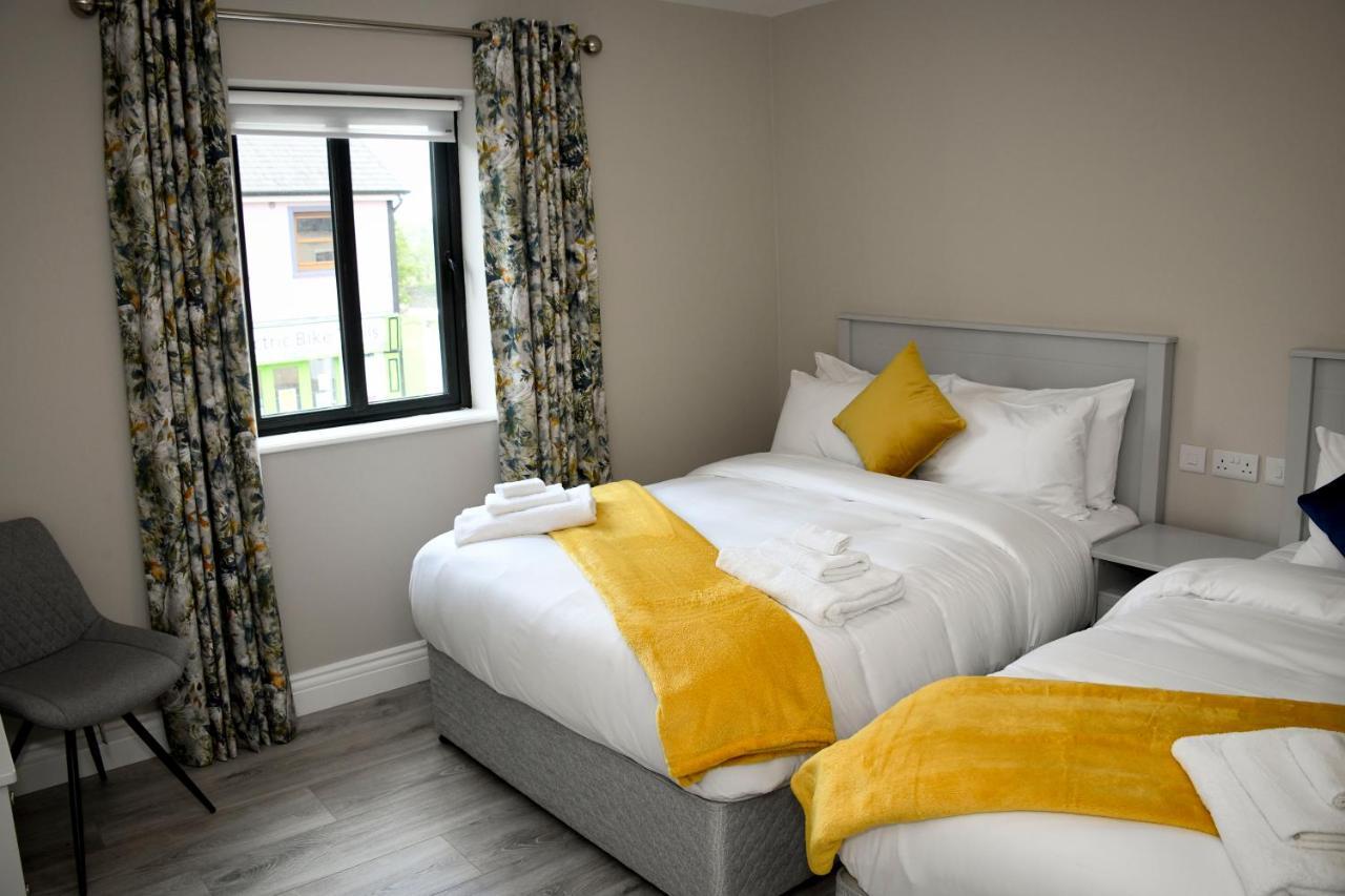 The Leitrim Inn And Blueway Lodge County Leitrim 외부 사진