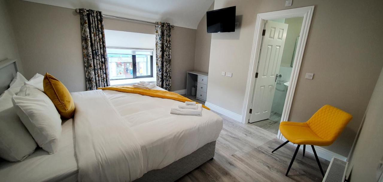 The Leitrim Inn And Blueway Lodge County Leitrim 외부 사진