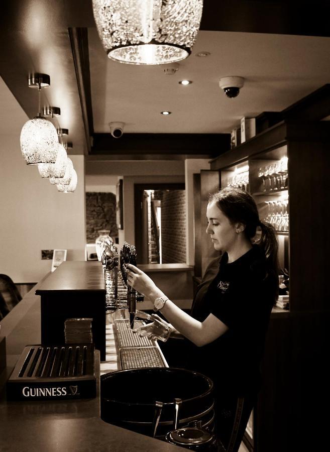 The Leitrim Inn And Blueway Lodge County Leitrim 외부 사진