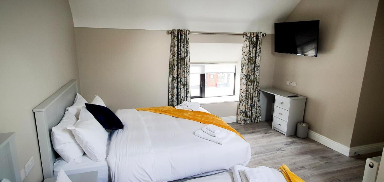 The Leitrim Inn And Blueway Lodge County Leitrim 외부 사진