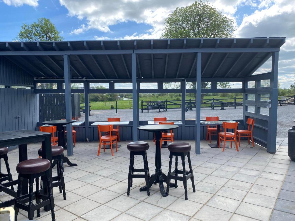 The Leitrim Inn And Blueway Lodge County Leitrim 외부 사진
