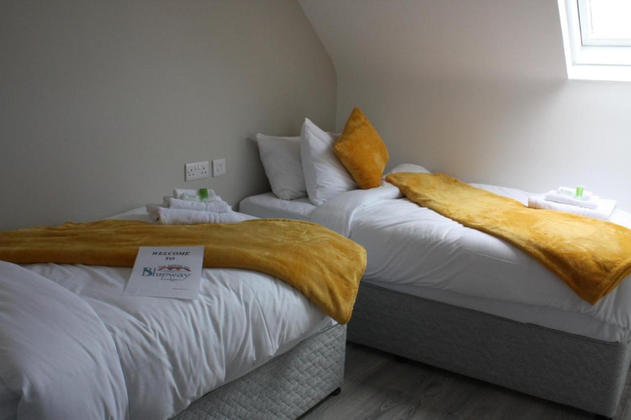 The Leitrim Inn And Blueway Lodge County Leitrim 외부 사진
